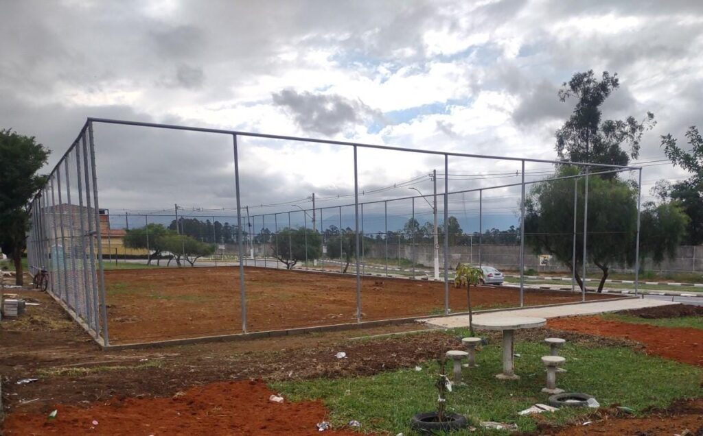 Especial Zeladoria: Limpeza no córrego do Araretama e novo espaço de lazer atendem antiga demanda da população