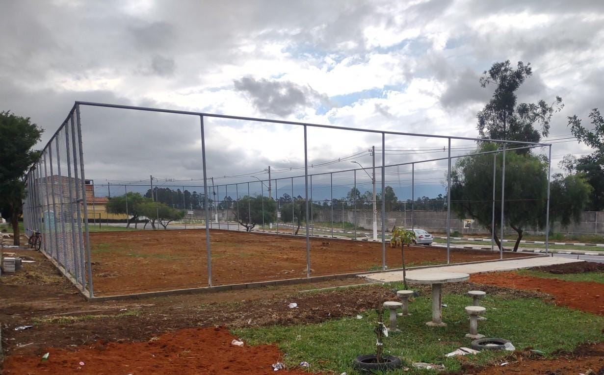 Especial Zeladoria: Limpeza no córrego do Araretama e novo espaço de lazer atendem antiga demanda da população