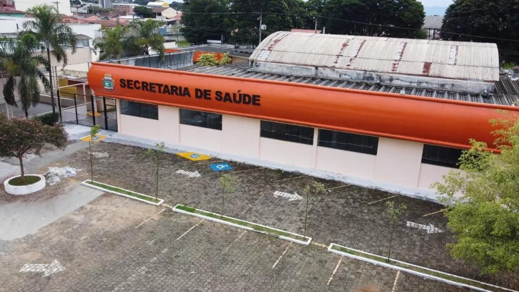 Prefeitura reforça importância da vacinação e orienta rede municipal de ensino sobre condutas em casos de meningite