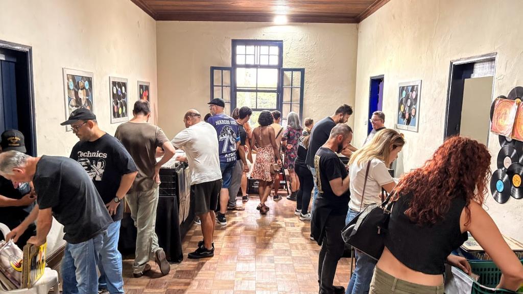 Domingo no Parque reúne grande público com cultura, música e lazer em Pinda