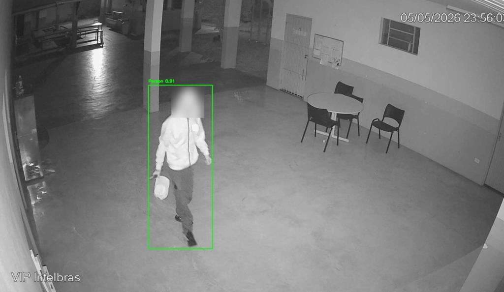 GCM detém dois suspeitos após tentativa de furto em escola municipal no Vila Rica