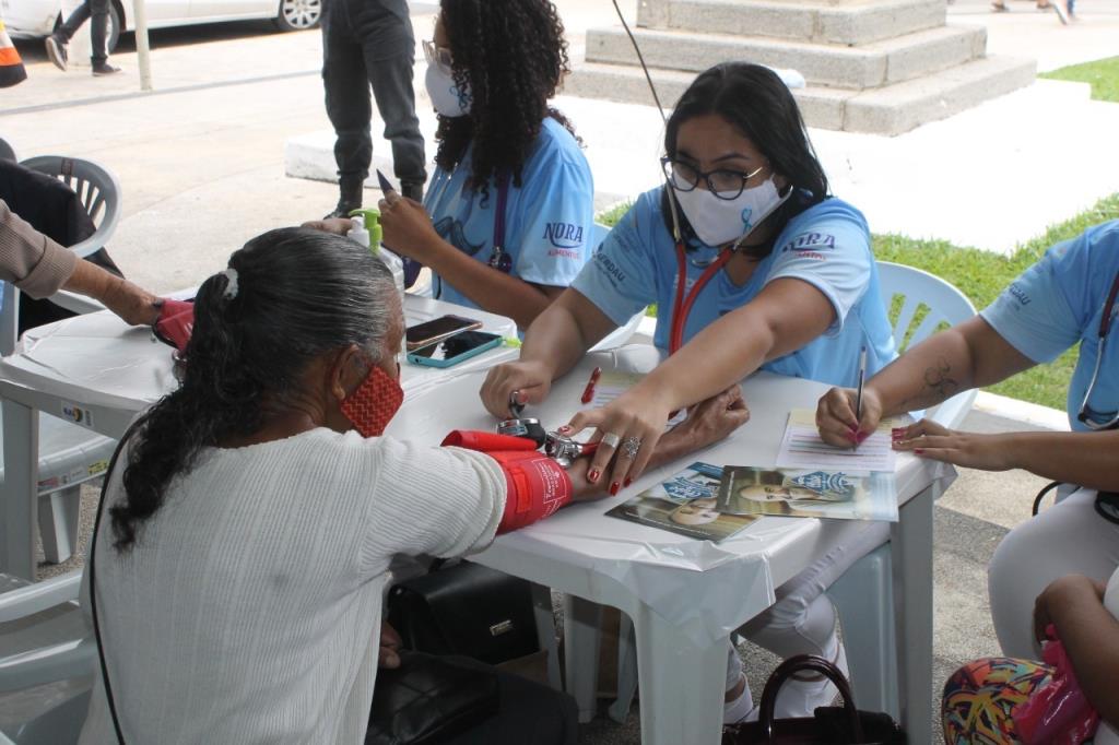 Pinda recebe ação gratuita de prevenção à hipertensão e diabetes na Praça Monsenhor Marcondes