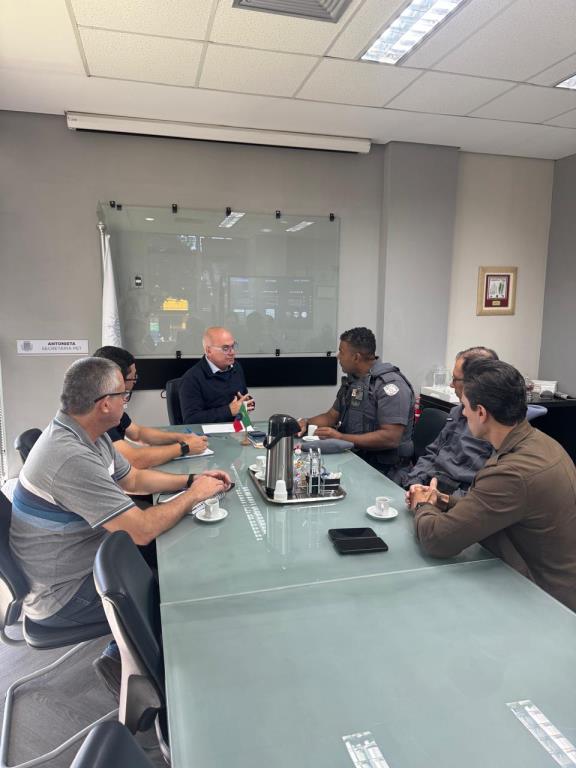 Prefeitura e PM prosseguem melhorias para qualificar atendimento da Base Policial no Vale das Acácias