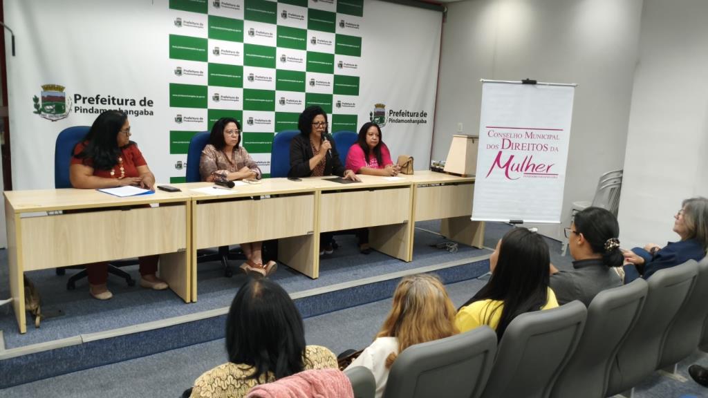 Prefeitura realiza posse do Conselho Municipal dos Direitos da Mulher para o biênio 2026-2028
