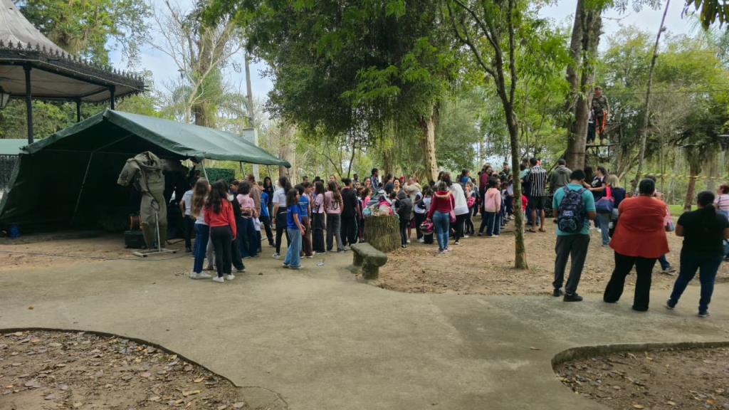 Exército e forças de segurança promovem exposição de materiais e atividades militares no Bosque da Princesa