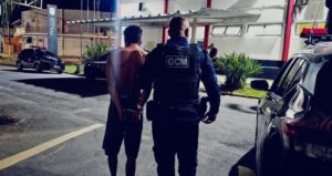 GCM de Pinda age rapidamente, localiza e prende autor de tentativa de roubar moto elétrica