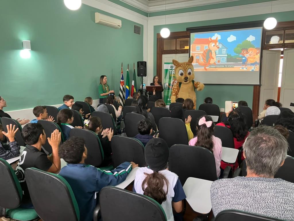 Semana Municipal do Turismo: Pindamonhangaba recebe lançamento do livro “Tatu Turista – A Mantiqueira te Visita!”
