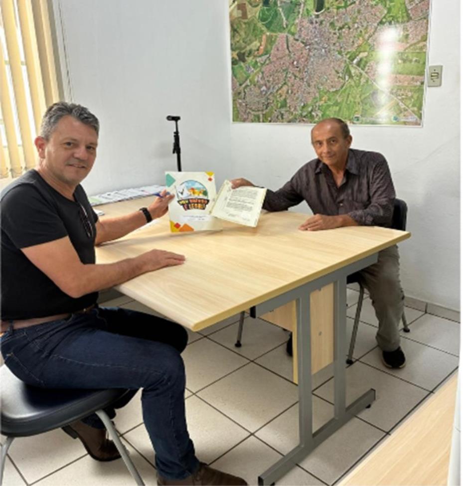 Vila São Benedito avança na regularização fundiária com entrega de título pelo programa Meu Bairro é Legal