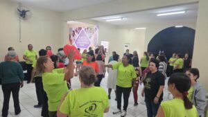 Outubro Prata tem início com encontro de valorização da pessoa idosa na Vila dos Afetos
