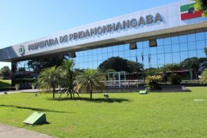 Pessoas com direito à isenção de IPTU e de Taxa de Resíduos devem protocolar pedido na Prefeitura